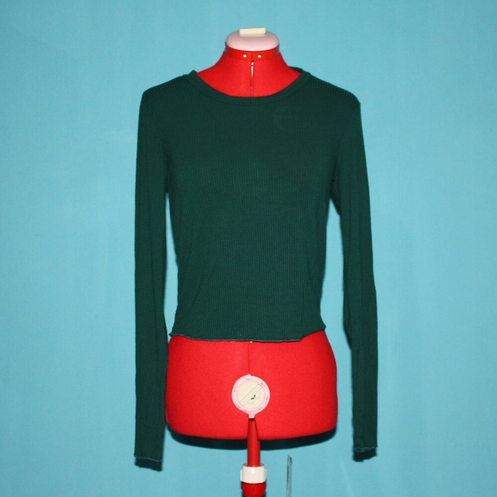 Green Long Sleeve Crewneck Shirt